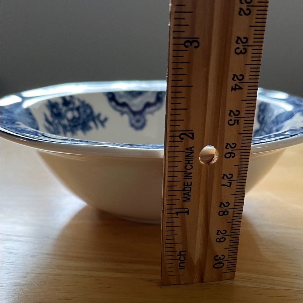 Johnson Brothers Blue and White Bowl "Old Britain Castles" collection - Picture 5 of 5